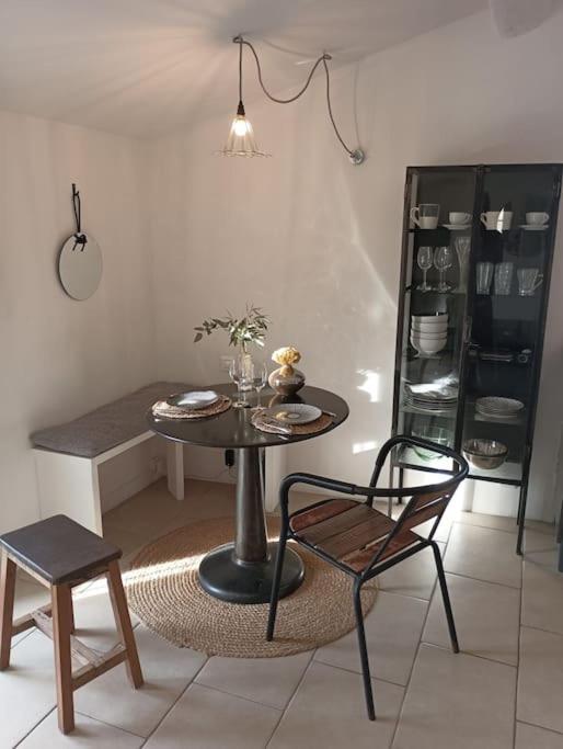 Appartamento Vue Imprenable Sur La Sorgue LʼIsle-sur-la-Sorgue Esterno foto